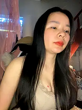 Listen-ly online show from 12.21.25