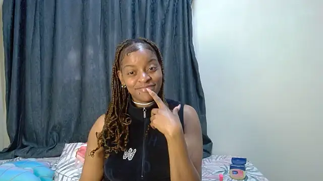 fifiqueen25 online show from 04.05.26