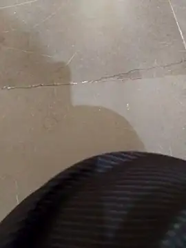 Snapshot of svk_05 chatting on 11.23.25 svk 05 online show from 11.23.25