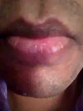 Snapshot of svk_05 chatting on 12.02.25 svk 05 online show from 12.02.25