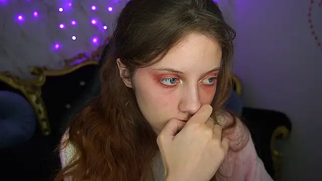 CuteeFoxy online show from 02.25.26