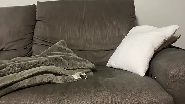 Snapshot of yournextguy chatting on 11.09.25 yournextguy online show from 11.09.25