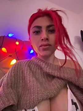 Snapshot of Sabidoteam chatting on 12.15.25 Sabidoteam online show from 12.15.25