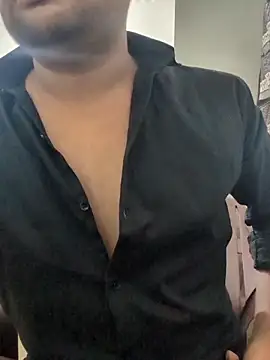 Akki19989 online show from 10.16.25