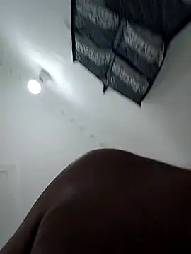 Akki19989 online show from 11.22.25