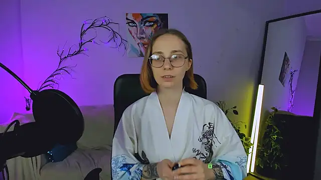 evalora vei online show from 10.18.25