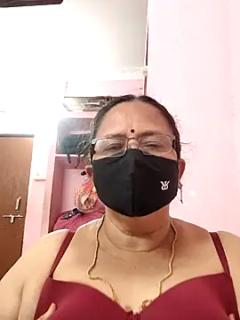 Snapshot of Anasuyatelugu chatting on 11.19.25 Anasuyatelugu online show from 11.19.25