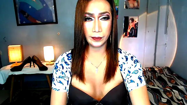 littleredbunny27 online show from 03.16.26