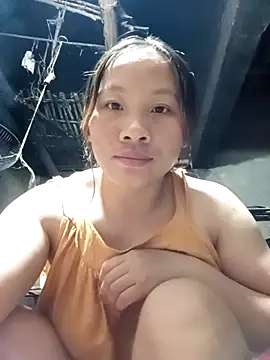 Snapshot of Mising5022 chatting on 10.25.25 Mising5022 online show from 10.25.25