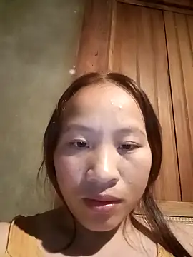 Snapshot of Mising5022 chatting on 11.01.25 Mising5022 online show from 11.01.25