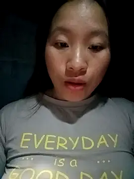 Snapshot of Mising5022 chatting on 12.01.25 Mising5022 online show from 12.01.25