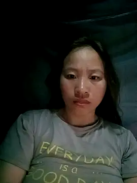 Snapshot of Mising5022 chatting on 12.02.25 Mising5022 online show from 12.02.25