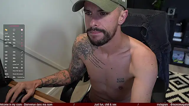 monsieurguitsxxx online show from 10.24.25