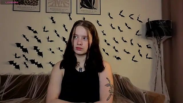 Snapshot of JonDatko chatting on 10.30.25 JonDatko online show from 10.30.25