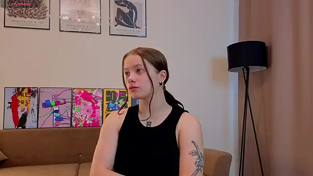 Snapshot of JonDatko chatting on 11.16.25 JonDatko online show from 11.16.25