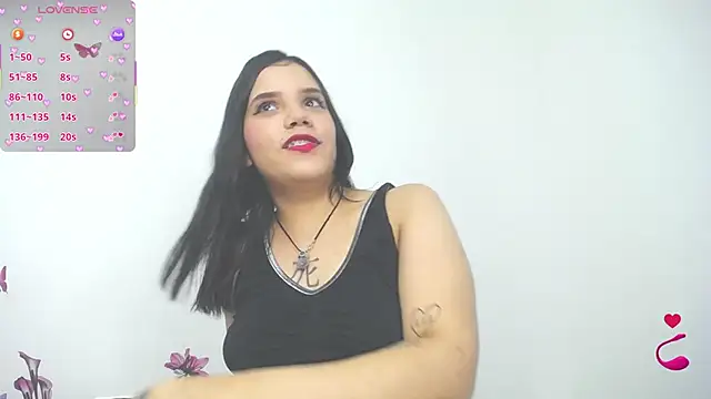 issa bella18 online show from 11.18.25