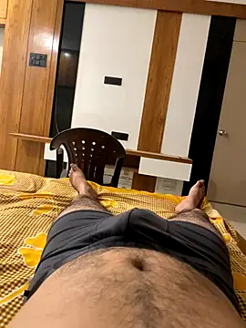 Snapshot of Notme_09 chatting on 11.19.25 Notme 09 online show from 11.19.25