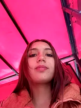 Snapshot of Arianaa_Toro chatting on 10.30.25 Arianaa Toro online show from 10.30.25