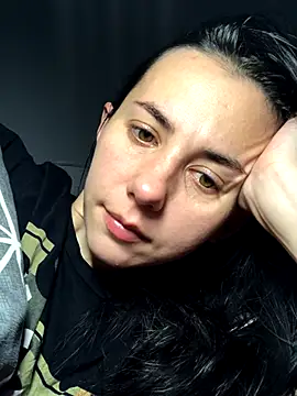 oliviya mur online show from 10.17.25