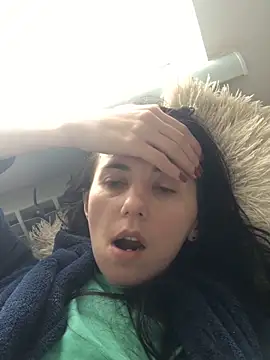 oliviya mur online show from 10.28.25