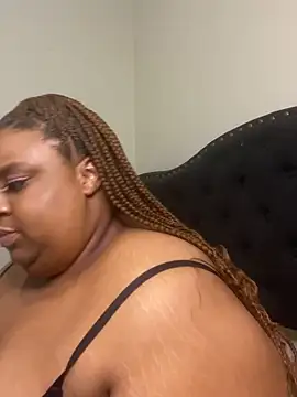 BarbieLiion online show from 12.21.25