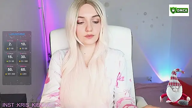 Snapshot of cute_cake chatting on 01.12.26 cute cake online show from 01.12.26