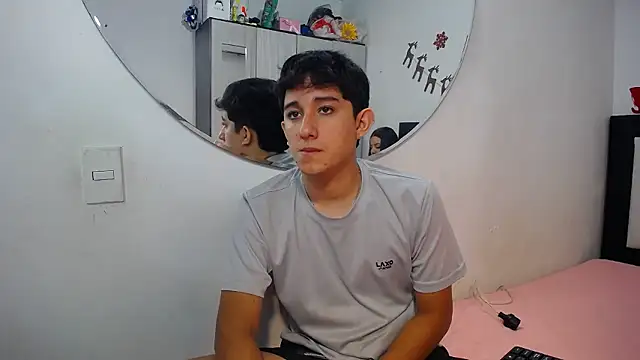 Snapshot of Dravith_Valery chatting on 01.10.26 Dravith Valery online show from 01.10.26