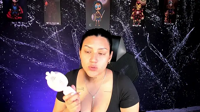 MelodySnow online show from 10.19.25