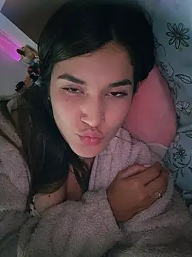 Gigihairy online show from 10.18.25