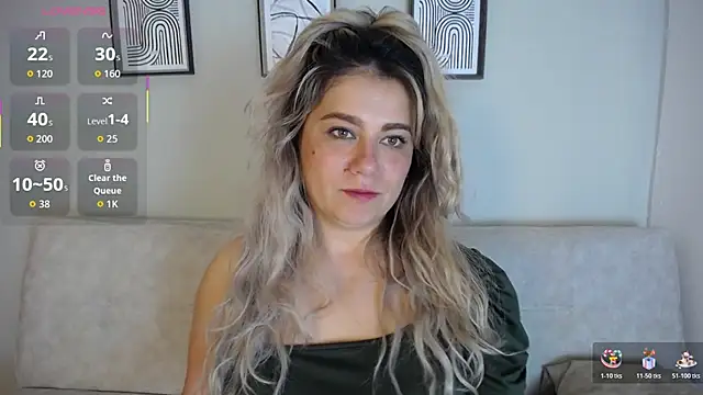 Sweet Bella Valery online show from 11.25.25