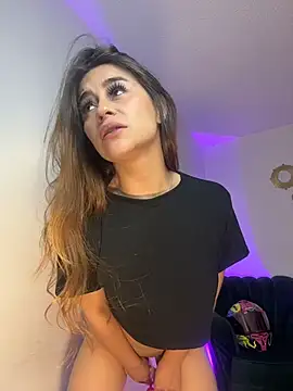 Snapshot of Aliss_rose chatting on 11.07.25 Aliss rose online show from 11.07.25