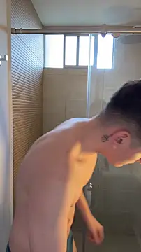 Valentino ceratii online show from 11.17.25