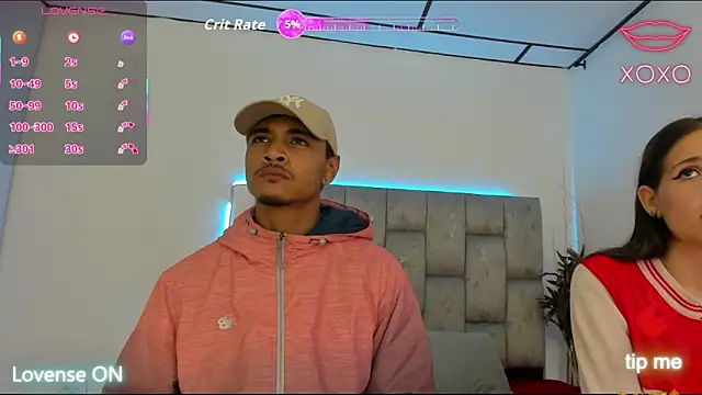 Snapshot of SweetAndSinful chatting on 12.04.25 SweetAndSinful online show from 12.04.25