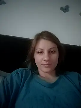 Snapshot of SandyCassie chatting on 10.25.25 SandyCassie online show from 10.25.25