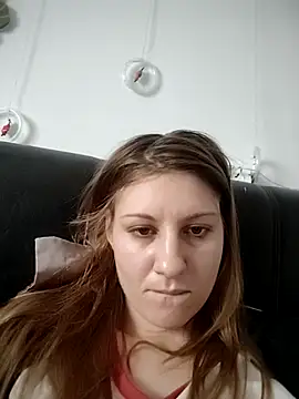 Snapshot of SandyCassie chatting on 12.04.25 SandyCassie online show from 12.04.25