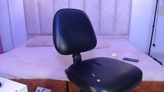 Snapshot of antonella_rosecs chatting on 02.02.26 antonella rosecs online show from 02.02.26