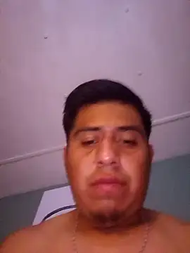 Penelargo1233r online show from 10.22.25