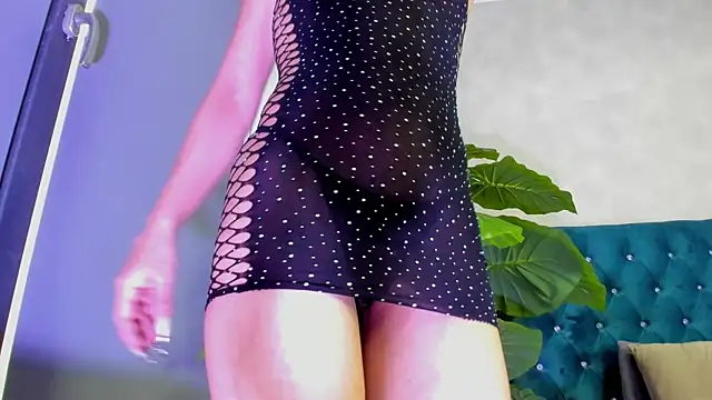 Snapshot of AsshleySing chatting on 02.14.26 AsshleySing online show from 02.14.26