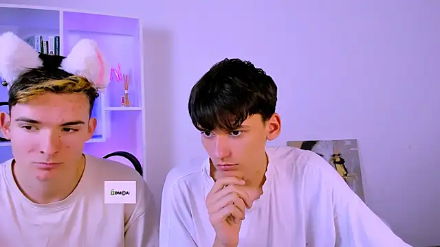 Snapshot of jordi_ser chatting on 11.17.25 jordi ser online show from 11.17.25