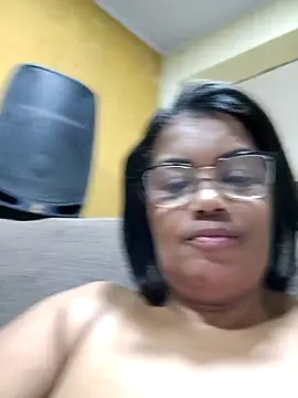 Snapshot of Pessoa54 chatting on 11.20.25 Pessoa54 online show from 11.20.25