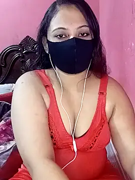 Snapshot of Porimoni22 chatting on 10.17.25 Porimoni22 online show from 10.17.25