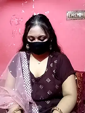 Snapshot of Porimoni22 chatting on 10.25.25 Porimoni22 online show from 10.25.25