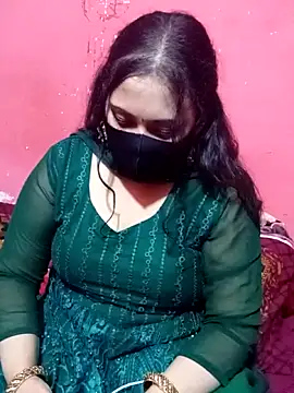 Snapshot of Porimoni22 chatting on 10.25.25 Porimoni22 online show from 10.25.25