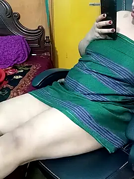 Snapshot of Porimoni22 chatting on 11.06.25 Porimoni22 online show from 11.06.25