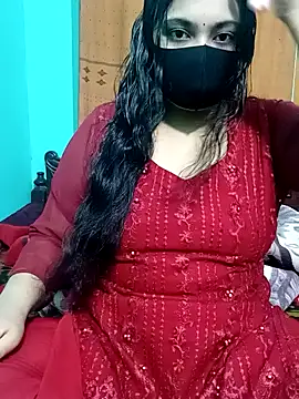 Snapshot of Porimoni22 chatting on 11.10.25 Porimoni22 online show from 11.10.25