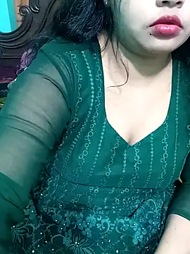 Snapshot of Porimoni22 chatting on 11.14.25 Porimoni22 online show from 11.14.25