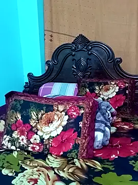 Snapshot of Porimoni22 chatting on 11.21.25 Porimoni22 online show from 11.21.25