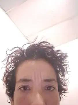 Teressa Love online show from 10.23.25