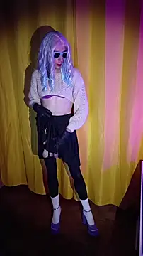 adrianalamonella online show from 10.16.25