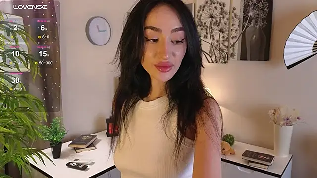 Marie Long online show from 01.11.26